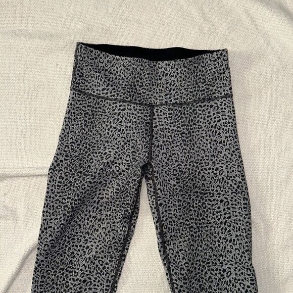 Sweaty Betty full length black and gray leggings | Sz S - Picture 3 of 7